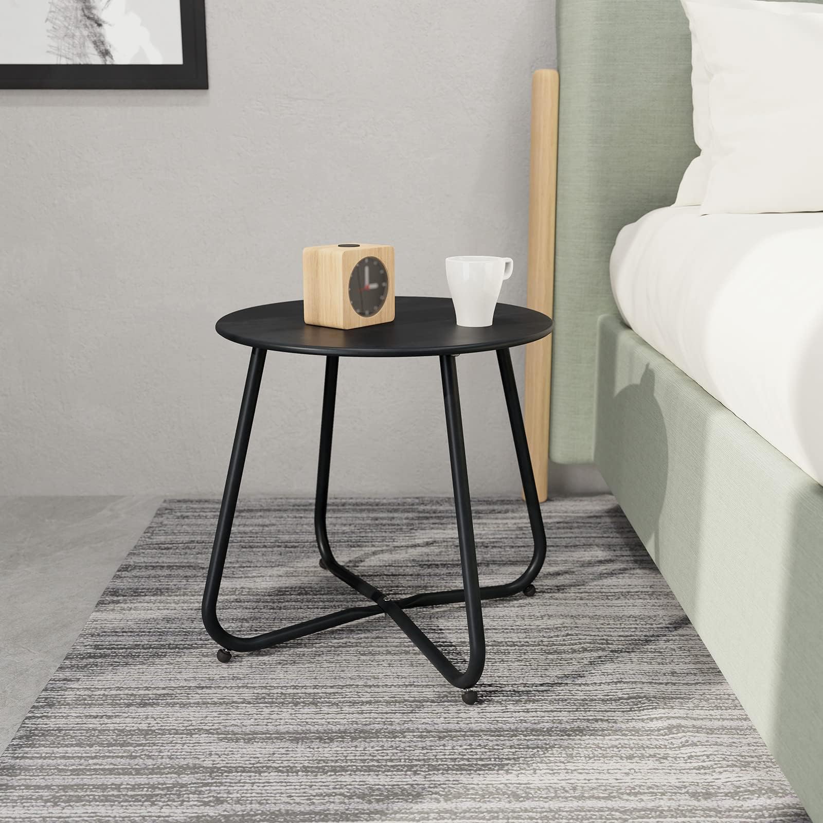 18-inch Round Outdoor Side Table With Adjustable Feet